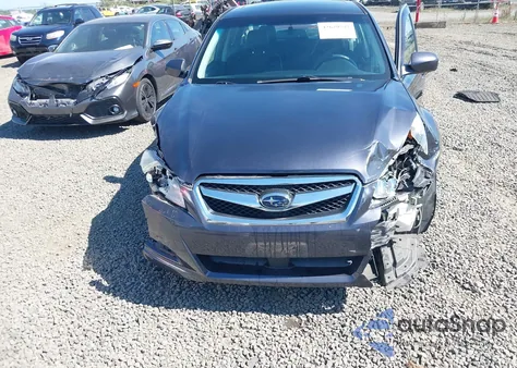 2010 Subaru Legacy 3.6R Limited z USA, uszkodzony, nr VIN 4S3BMDK6XA2246100